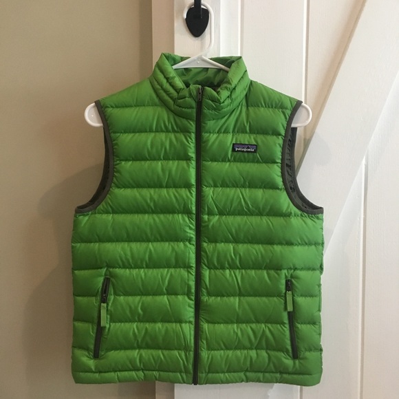 patagonia down sweater vest boys